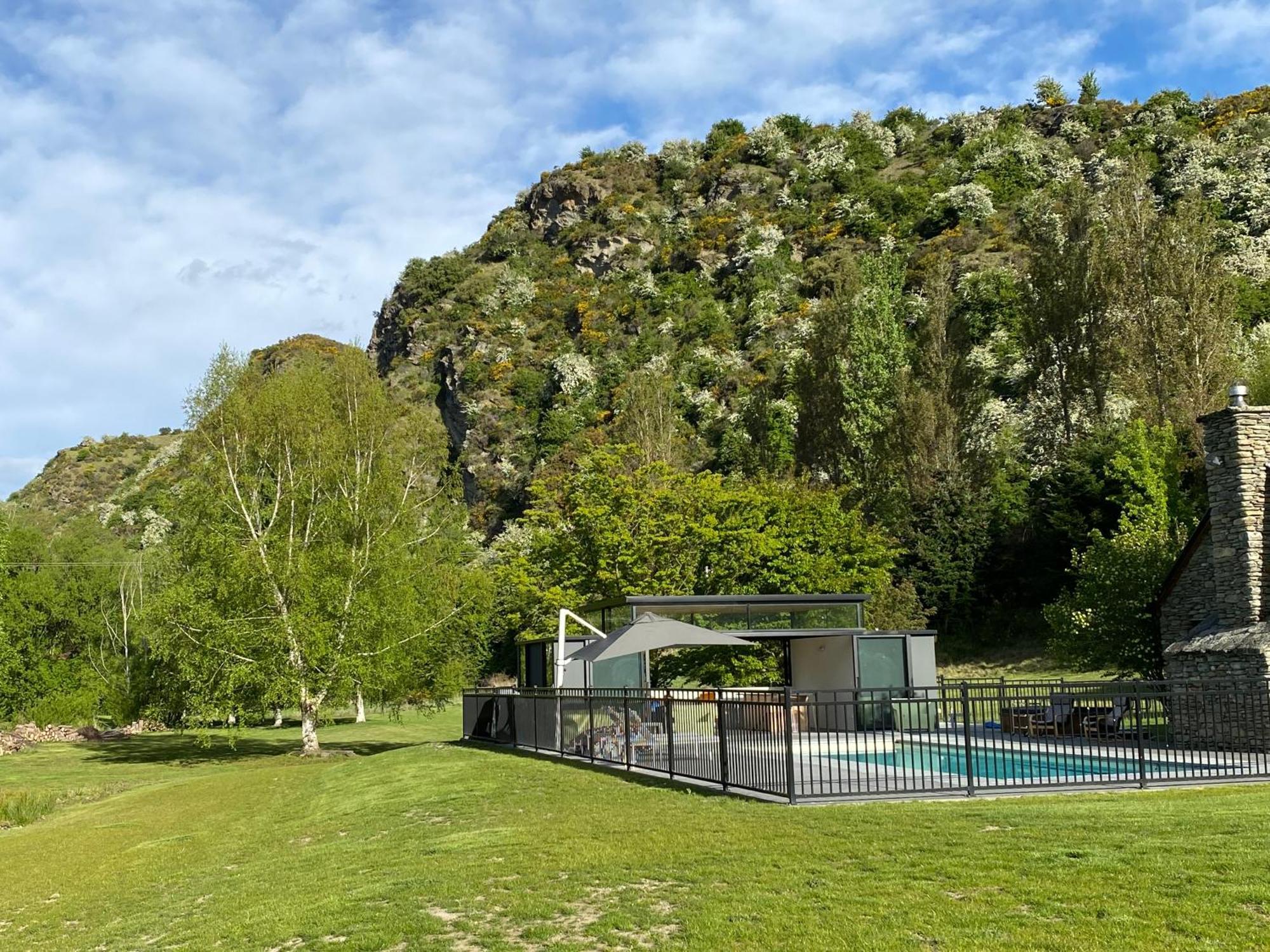 Wharenui Holiday Home By Majordomo แอโรว์ทาวน์ ภายนอก รูปภาพ