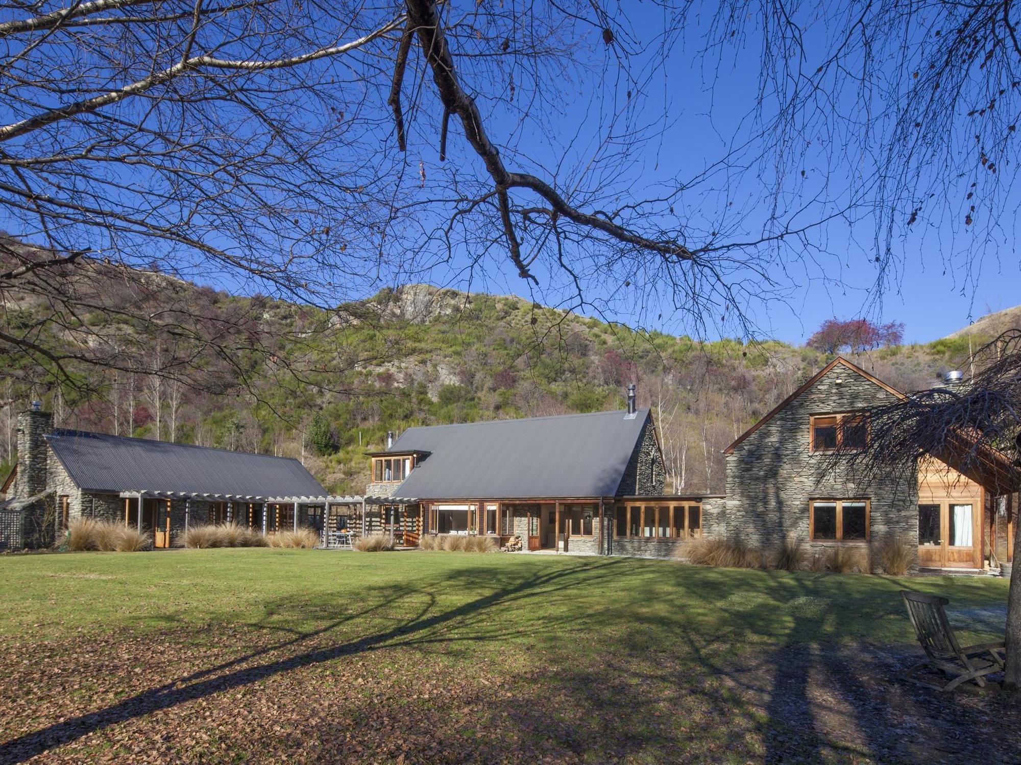 Wharenui Holiday Home By Majordomo แอโรว์ทาวน์ ภายนอก รูปภาพ
