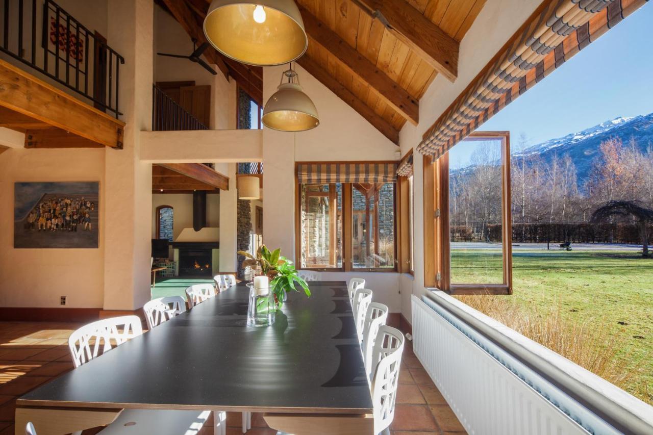 Wharenui Holiday Home By Majordomo แอโรว์ทาวน์ ห้อง รูปภาพ